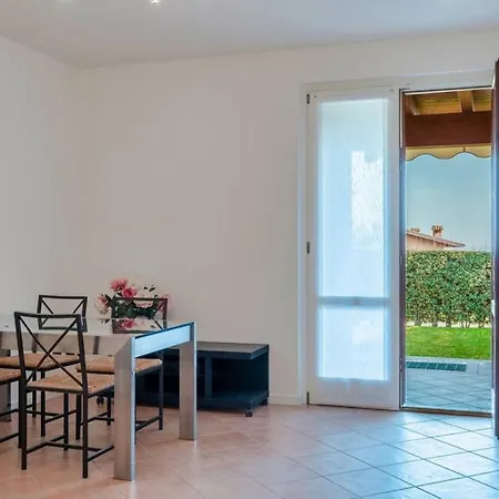 דירה Casa Bella - Pool Garden Parking