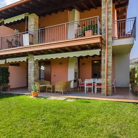 דירה Casa Bella - Pool Garden Parking *